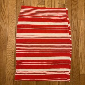 LuLaRoe Red White Striped Size Large Cassie Pencil Skirt Stretchy